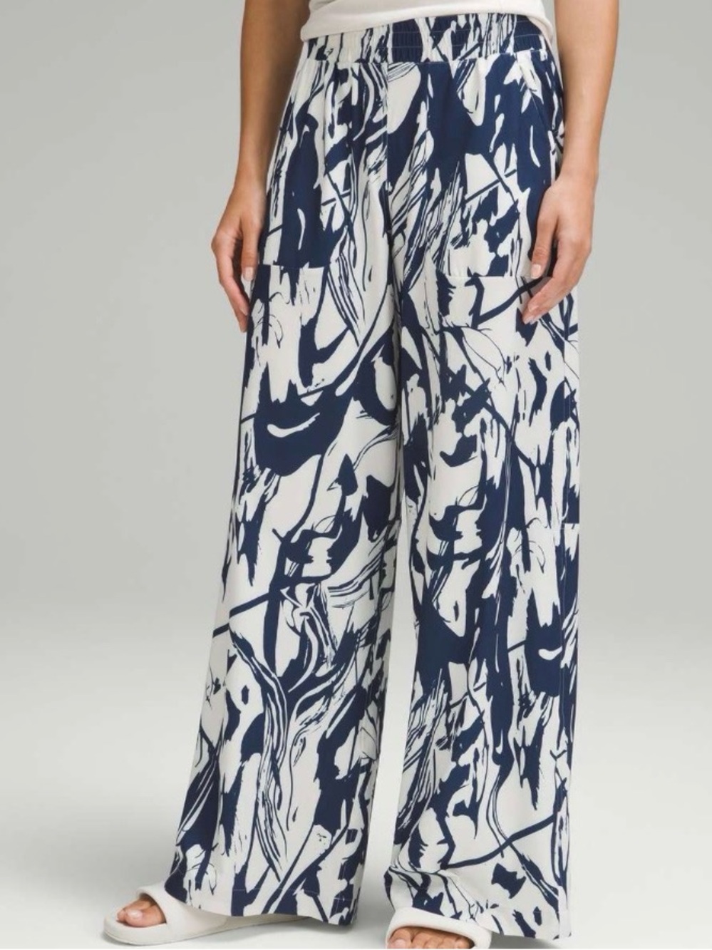Lululemon Swift